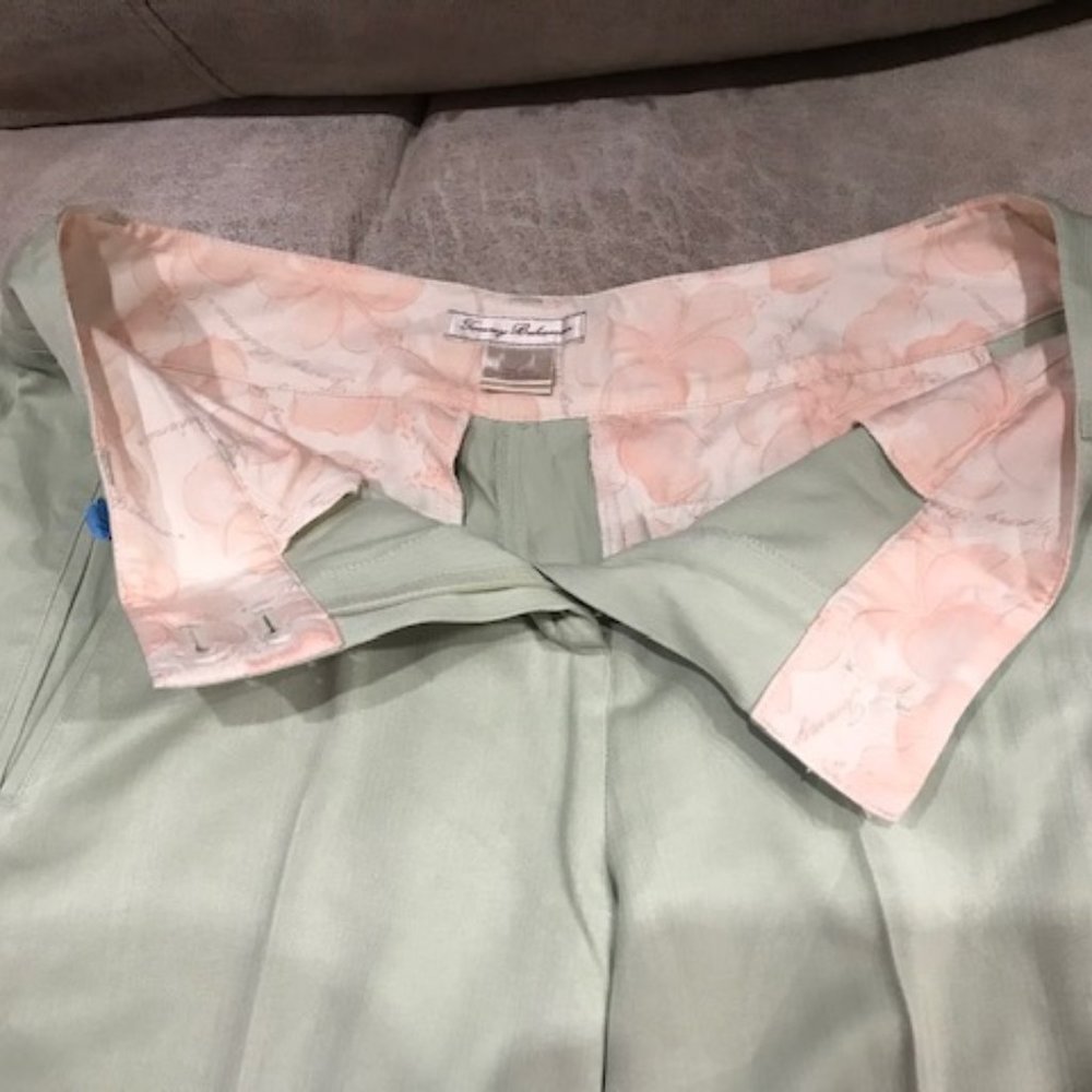 Tommy Bahama 100% Silk Pastel Green Trousers - Unique Color